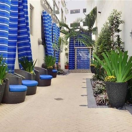 Suites At The Strand On Ocean Drive マイアミビーチ エクステリア 写真